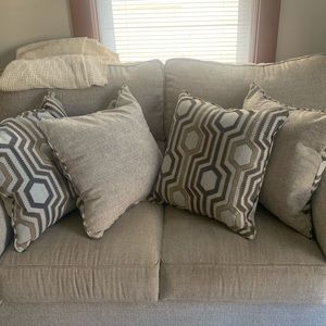 Decorative pillows